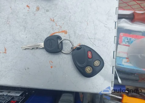 2005 Chevrolet Suburban 1500 Lt из США, поврежденный, VIN 3GNFK16Z95G288160